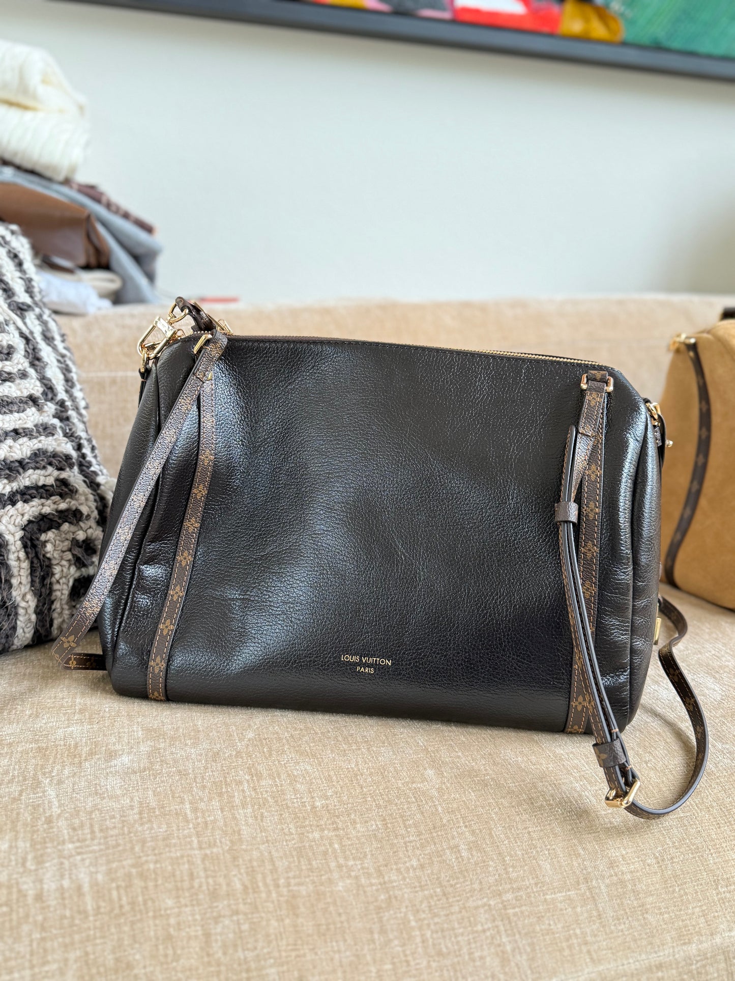 Lv leather express