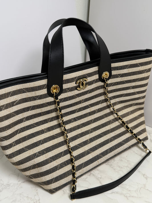 Cc stripe tote raffia