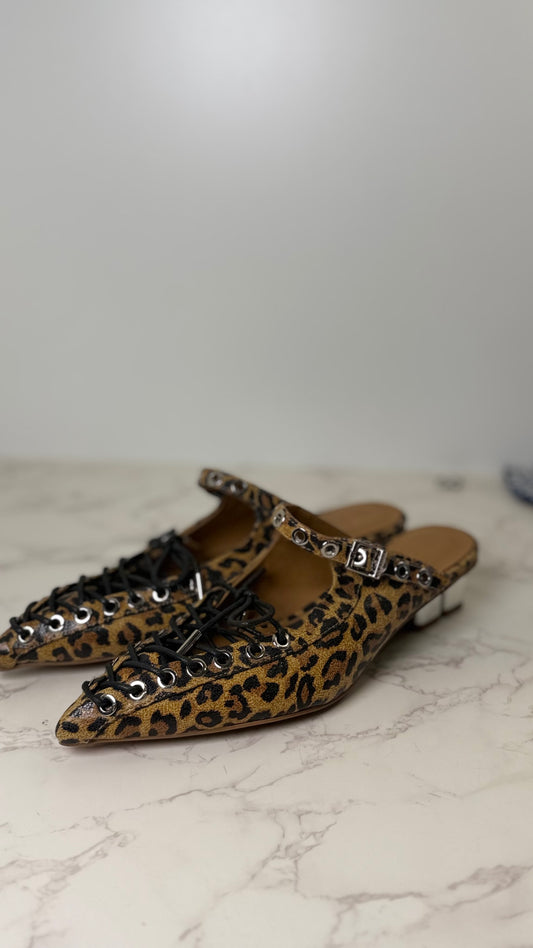 Ganni flat