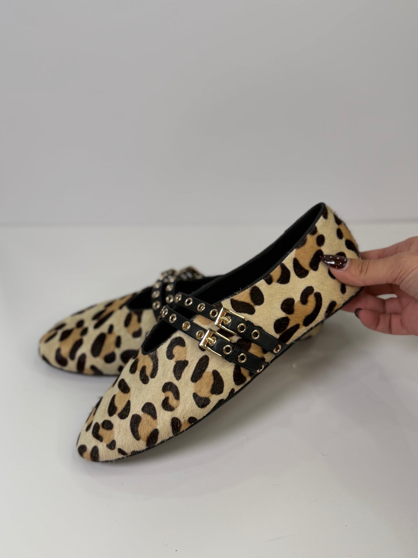 AlAIA flat