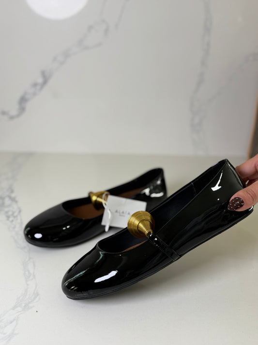 Alaia flats