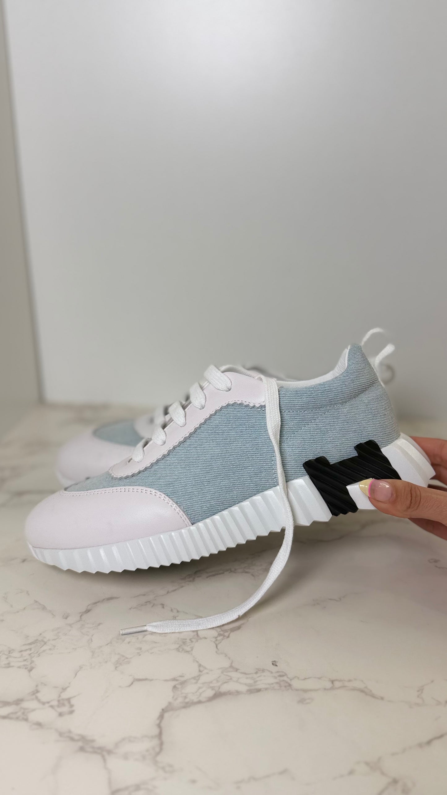 H Jet Sneaker