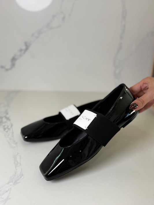 Givenchy flats