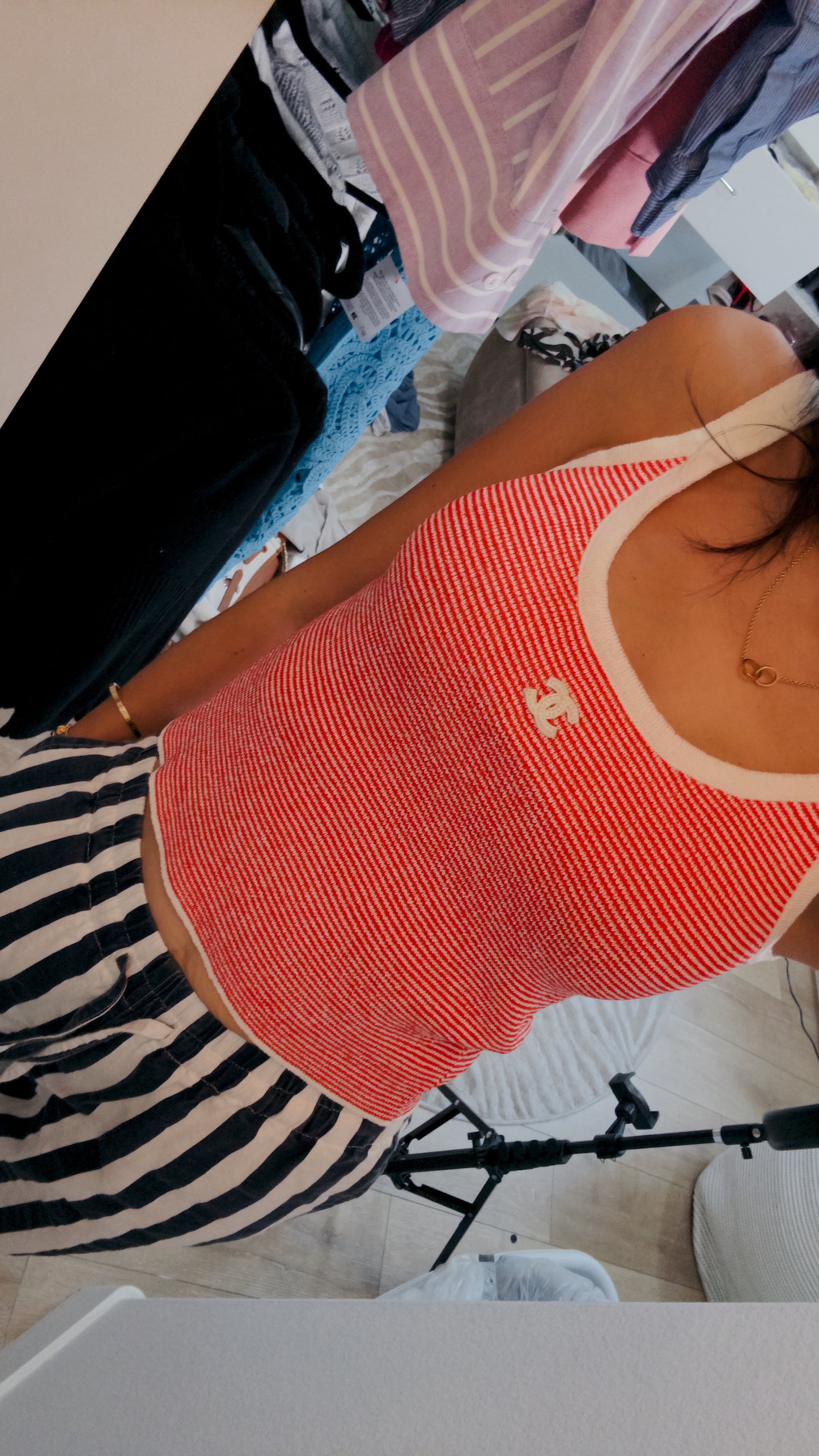 Stripe tank