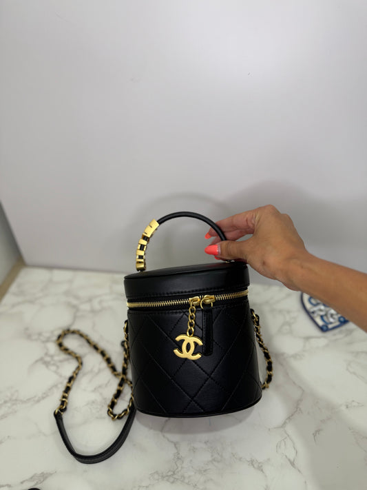 Chanel vanity