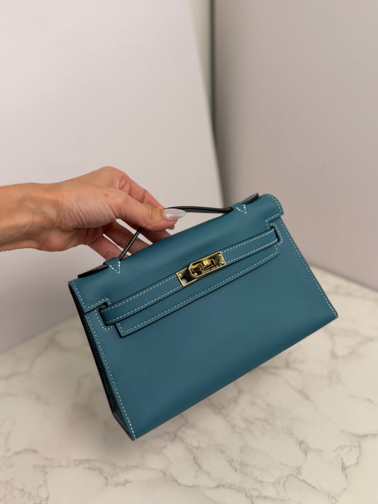 Blue Jean kelly pouchette