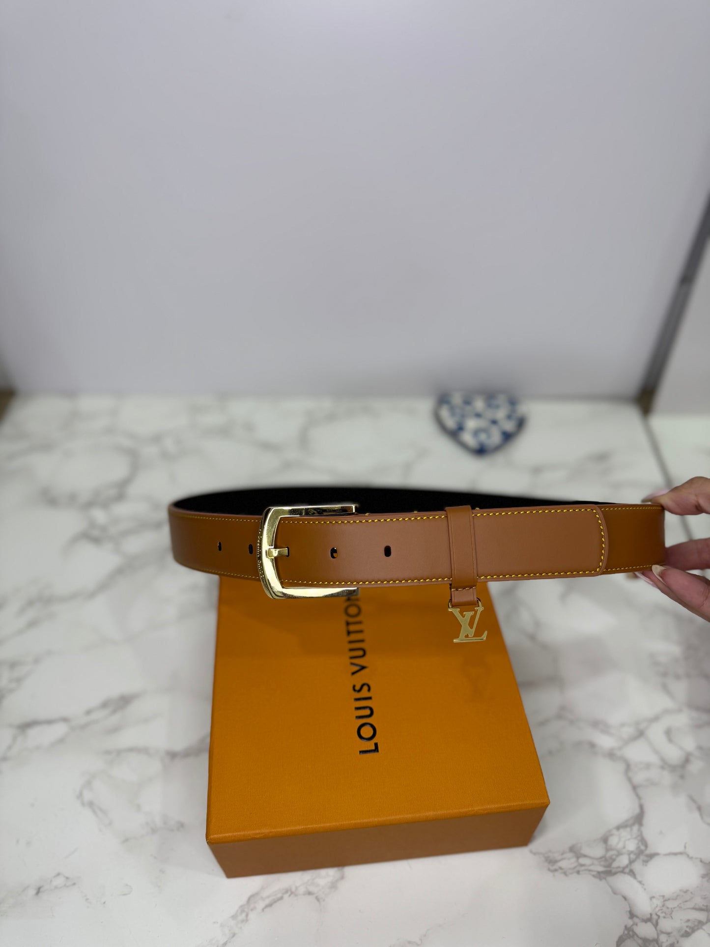 Lv charm belt