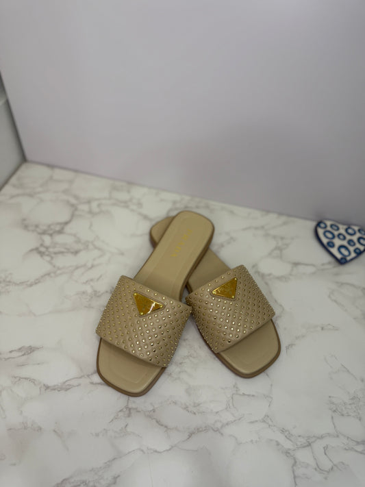 Studded slide