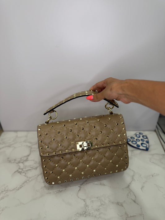 Valentino Rockstud