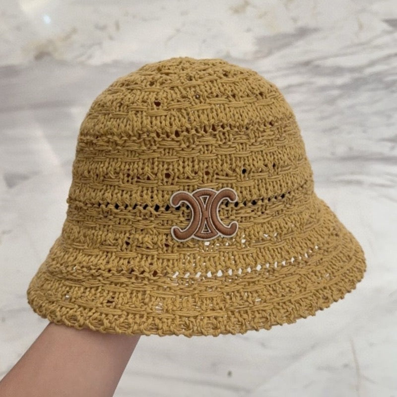 Bucket hat