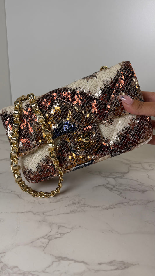Cc sequin flap