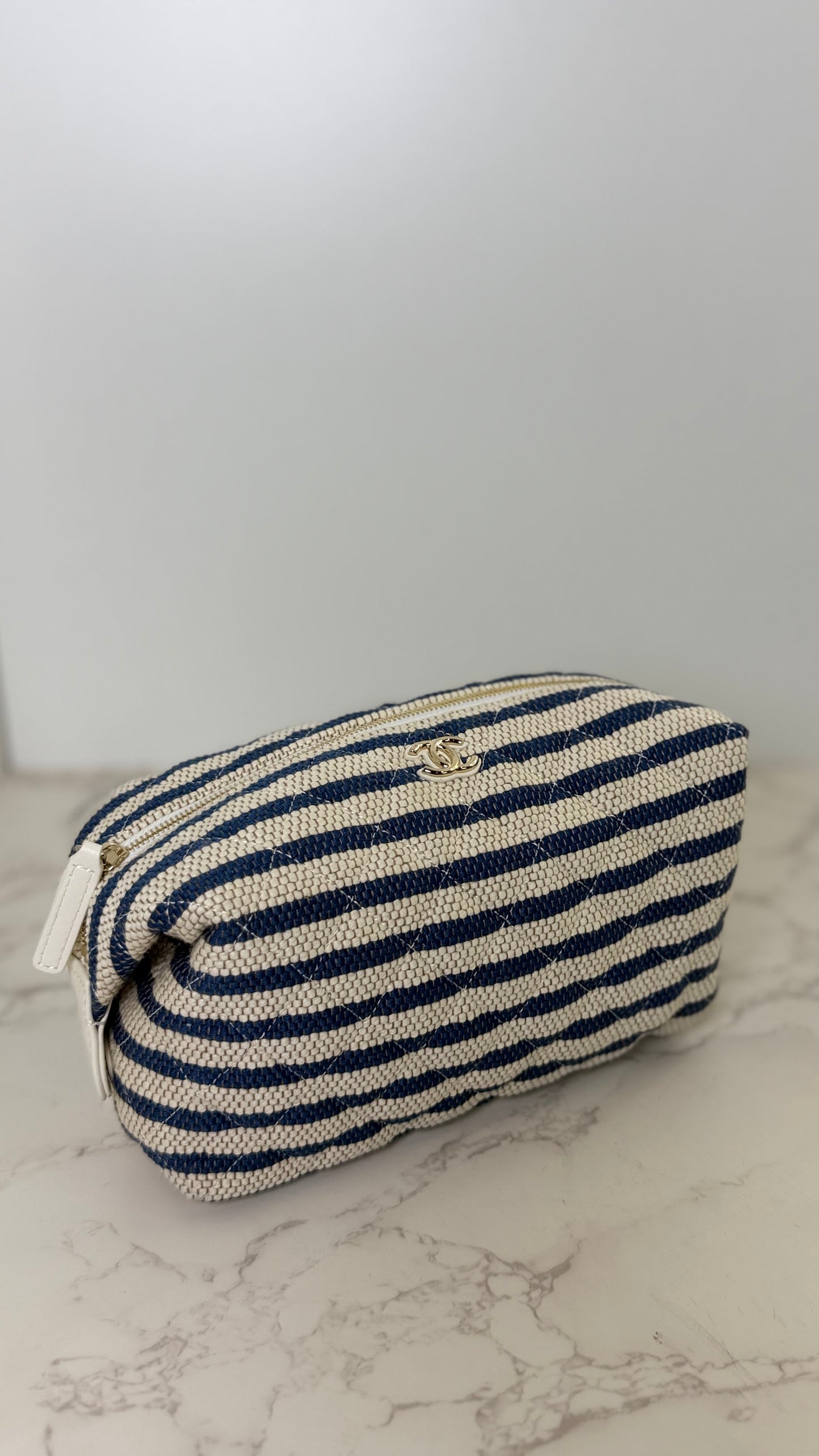 CC COSMETIC POUCH