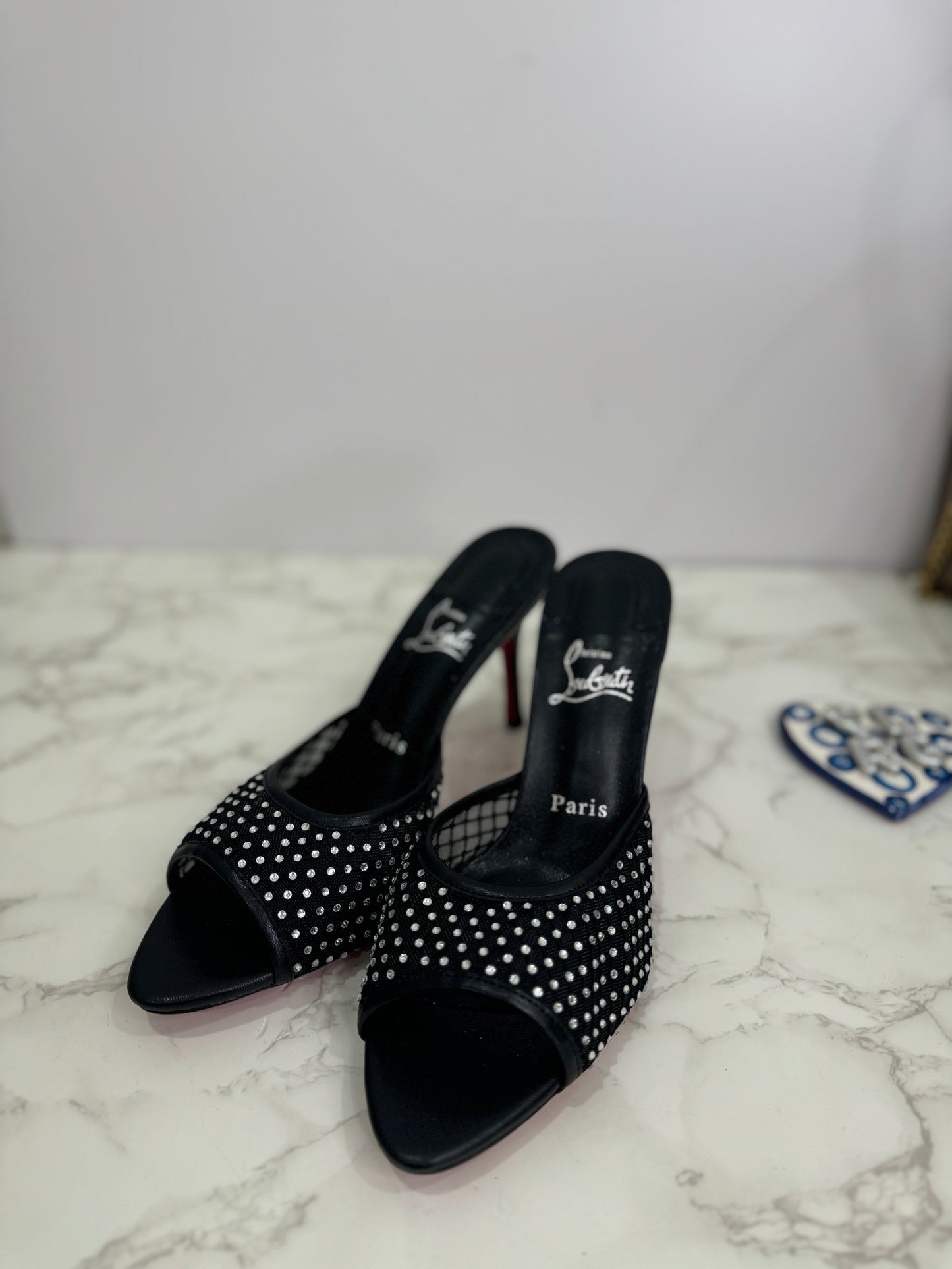 Rhinestone loub