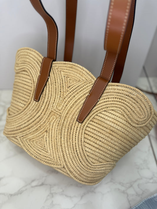 Raffia tote