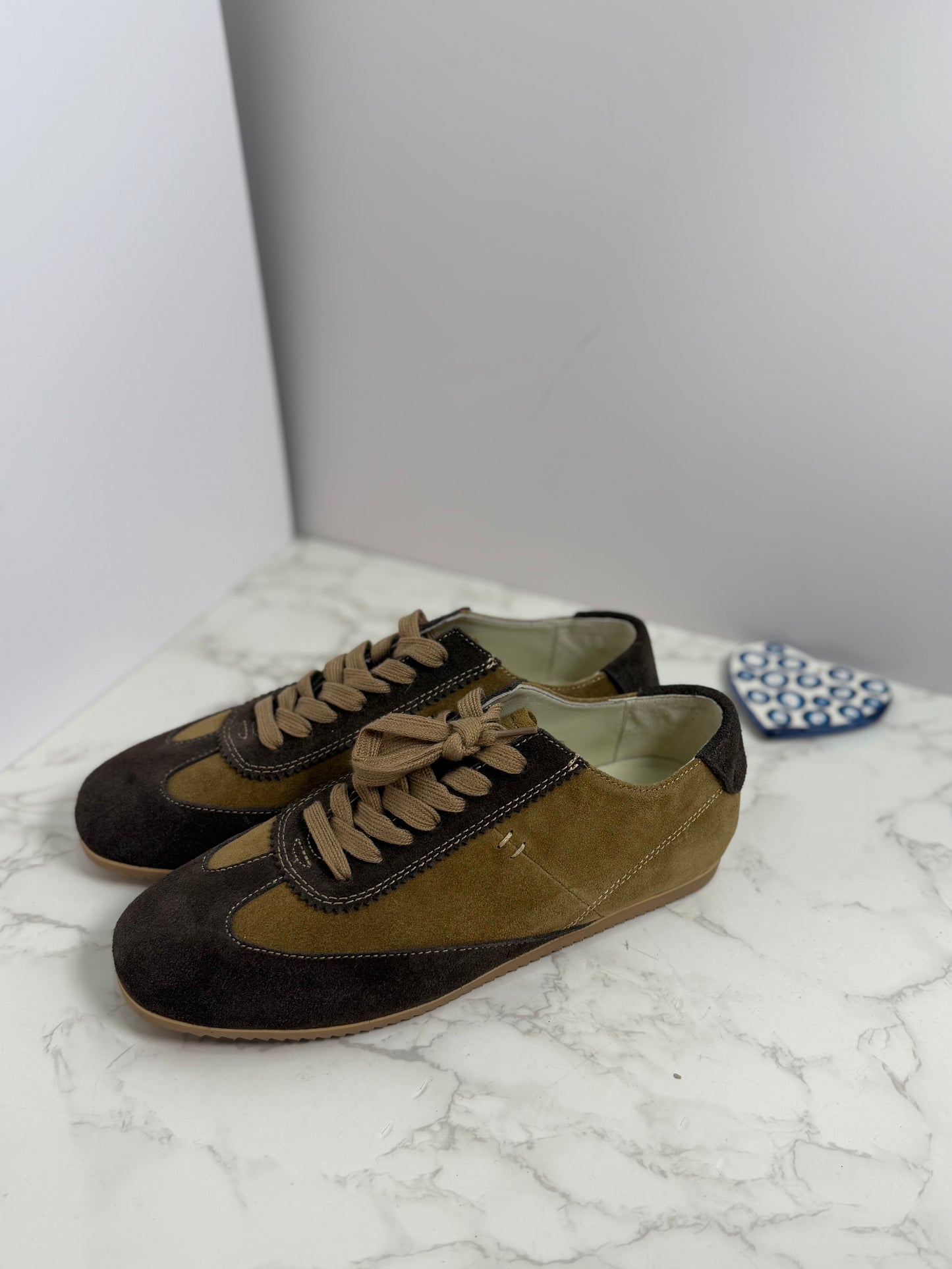 Row suede sneaker