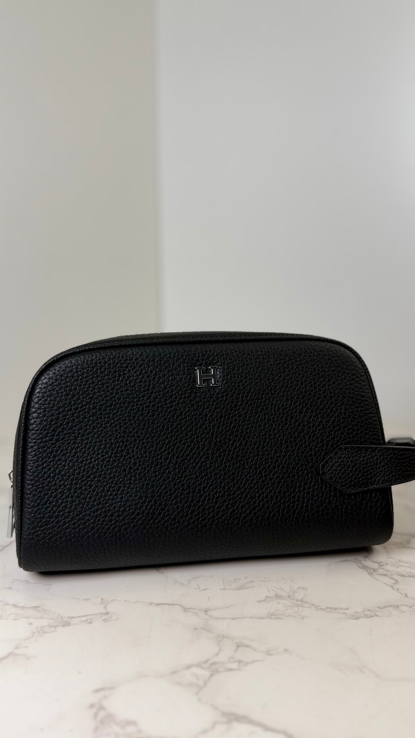 H cosmetic bag