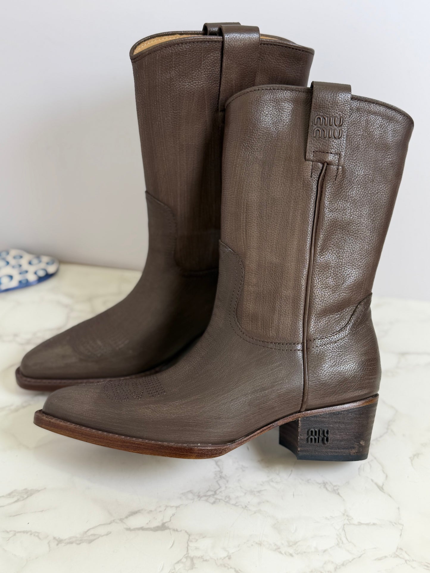 Mm cowboy boots