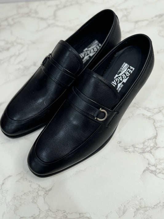 Men’s loafer