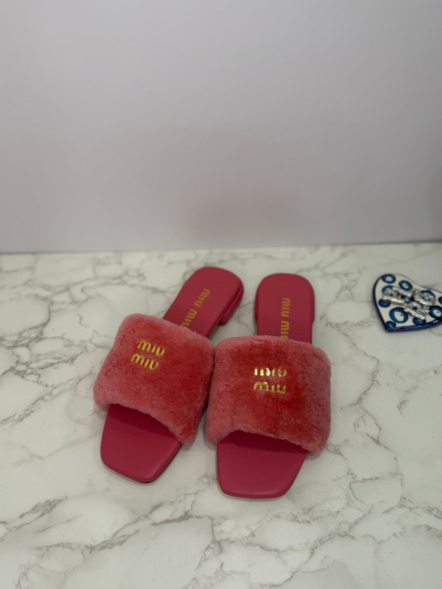 Fuzzy slides