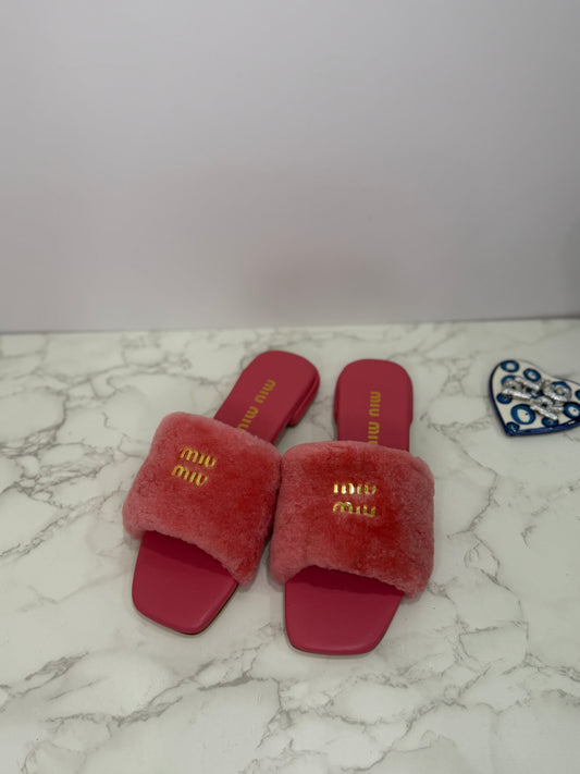 Fuzzy slides