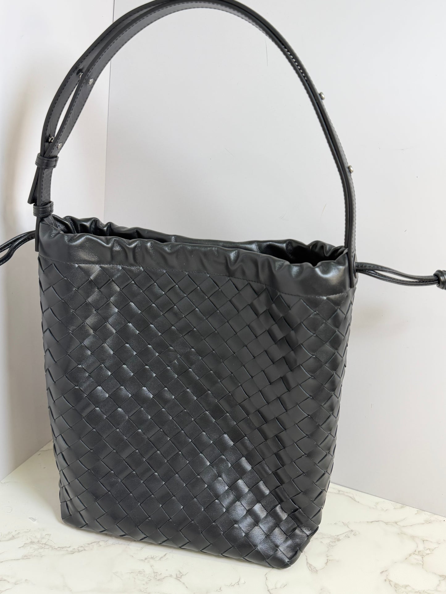 BV bucket bag