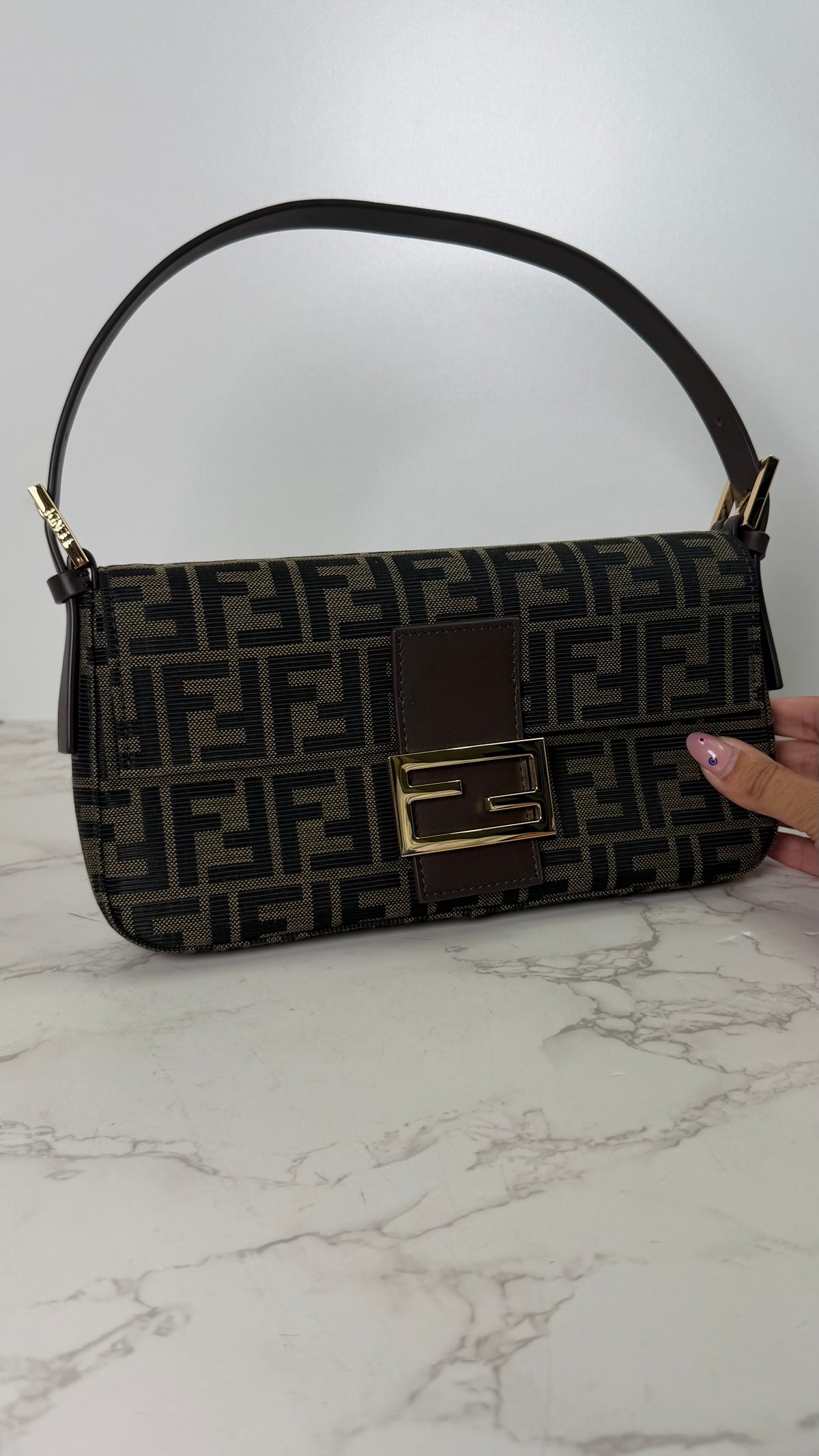 Fendi Baguette (Copy 3)