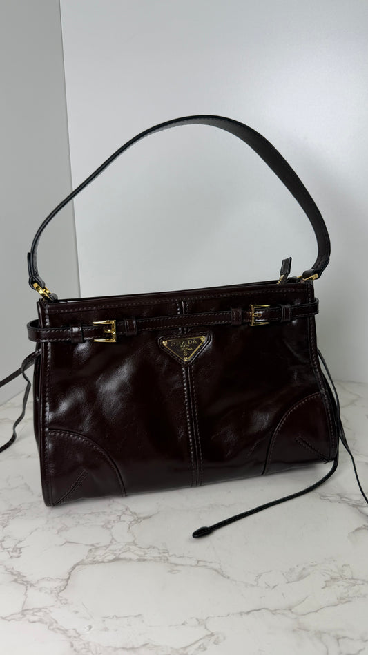 Prada shoulder patent
