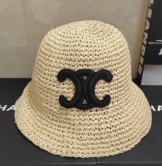 Triomphe hat