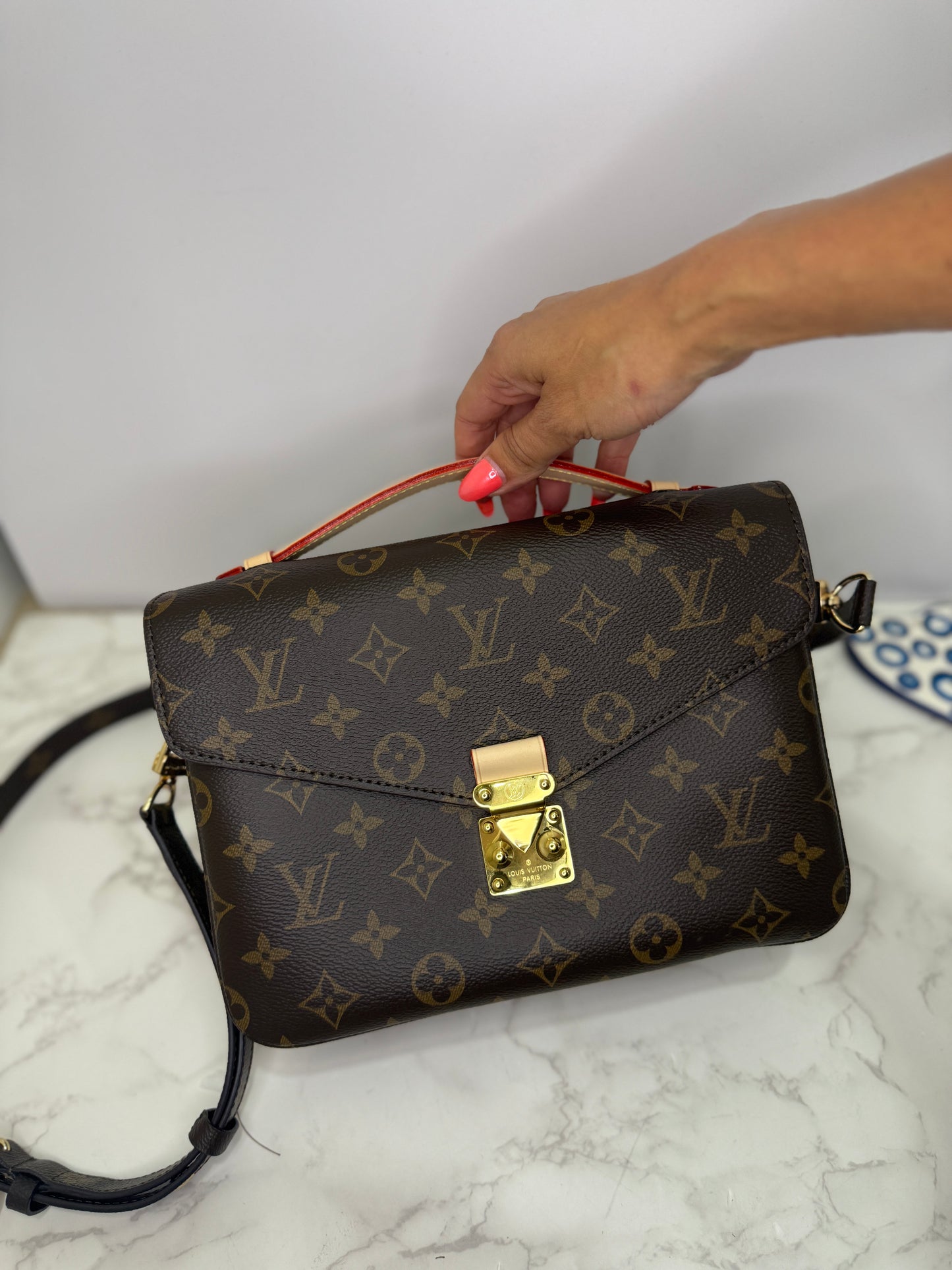 Lv classic
