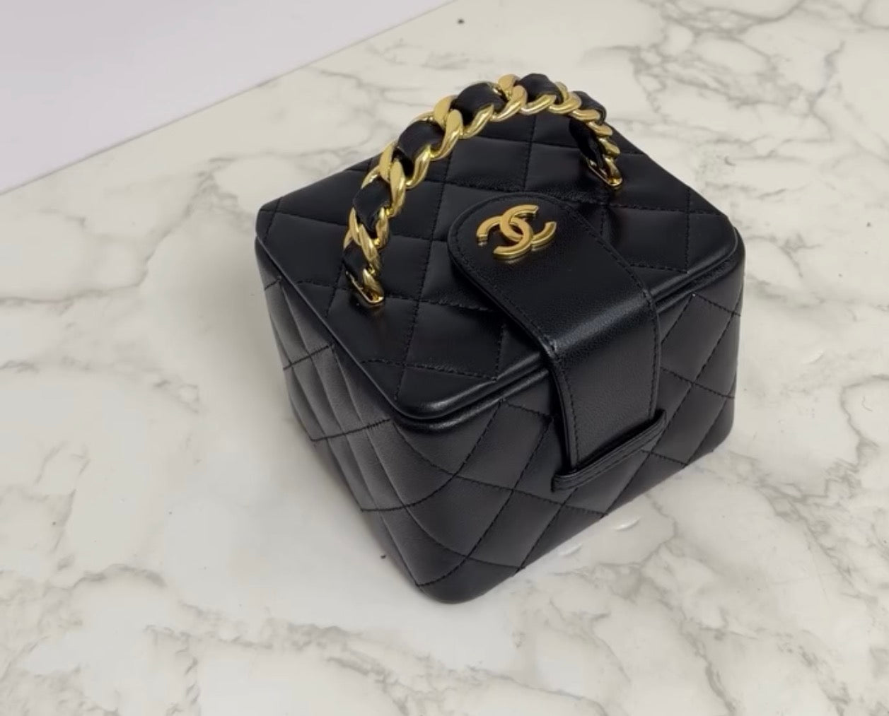 Cc mini jewlery