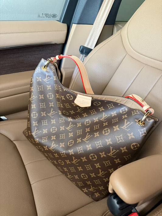 Lv tote