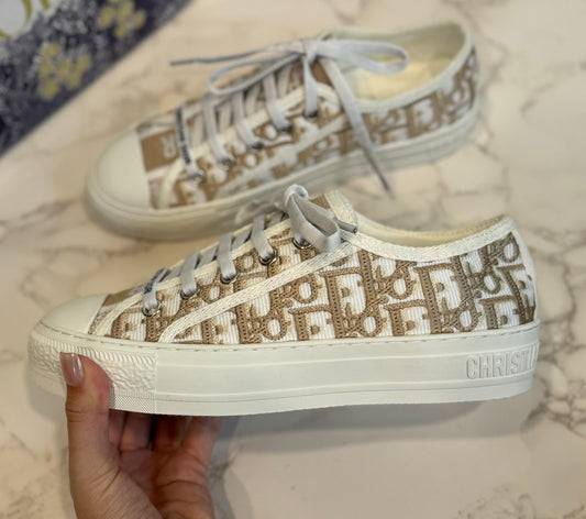 D MONOGRAM SNEAKERS